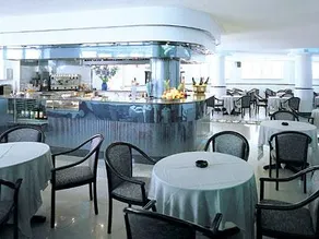 Hotel Maxim's - Image 5