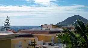 LAS DUNAS, Pretty 2 bedroom villa, ocean views, pool and WiFi - Image 3