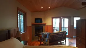 Evergreen Forest Cabins - Image 5