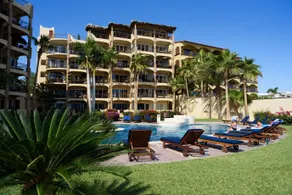 Las Olas Olas A104 3 Bedrooms 2 Bathrooms Condo - Image 1