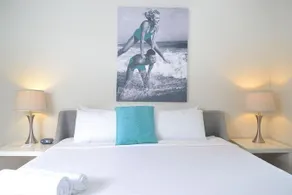 Aqua Hotel - Image 2