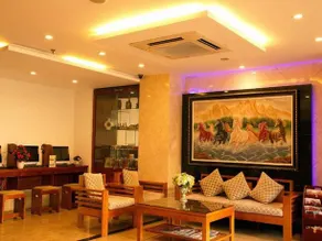 Golden Beach Hotel - Image 5