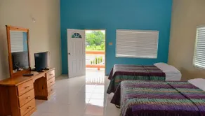Sea View Apartments Negril - Image 5