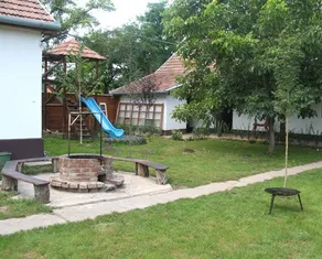 Bihari Lovasvendégház - Image 2