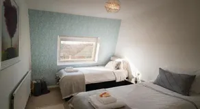 Eldertree Garden Holiday Home - Image 4