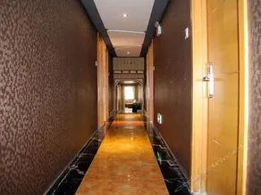 Creative Fashion Chain Hotel (Qingdao Taidong Pedestrian Street Wanjia Plaza Branch) - Image 4