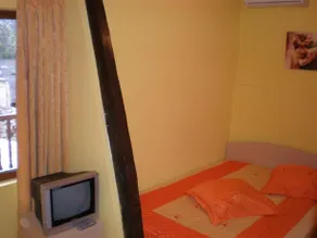 Ilidia Guest House - Image 5
