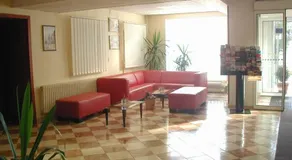 Hotel Pratol - Image 2