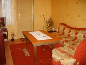 Ovcharovi Guest House - Image 5