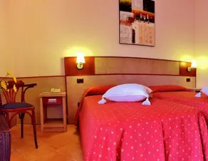 Hotel Europa - Image 2