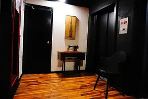 Basic Hotel - Image 3