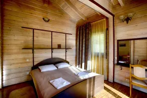 Griffon Hotel - Image 2