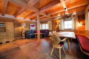 Alpine Deluxe Chalet Wallegg-Lodge - Ski In-Ski Out - Image 5