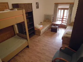 Mindszenty Ifjúsági Ház - Image 3