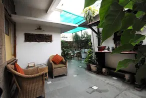Master Guesthouse - Image 2