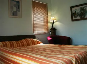 Zimmer Barzilay - Image 4