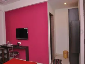 Hotel Alpine - Image 5
