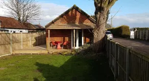 Common Cottage - Image 4