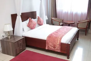 Mash Park Hotel - Image 3