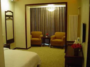 Golden Palace Silver Street Hotel - Image 5