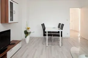 Anabell's Apartments - Image 5