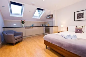 Kensington Apartments - Image 2