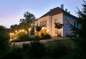 Bánó Mária Kastélyszálló - Image 3