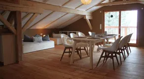 Apartment Burger - Image 3
