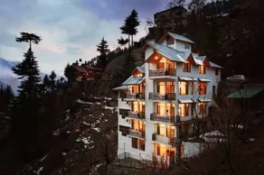 Seven Hills Hotel - Image 1