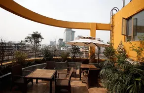 Aoting Garden Hotel - Image 2