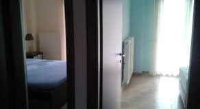 Olympian Two Floor Apartment - Image 4