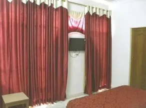 Milan Guest House - Image 2