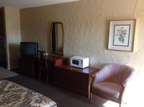 Dru's Inn - Image 5