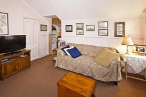 Rossmore Cottage - Image 2