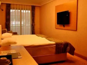 Green Thermal Hotel - Image 2
