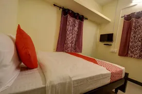 Tulip Towers By OYO Rooms - Image 2
