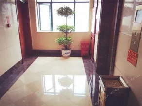 Huayu Business Hotel - Image 3