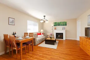 Comfortable Home With Lovely Garden - Image 1