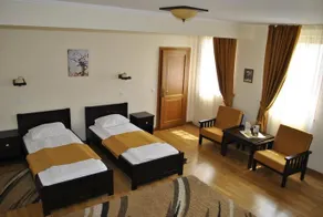 Pensiunea Violeta - Image 2