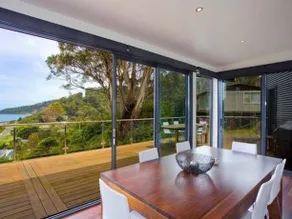 Max's Place Holiday House - Image 1