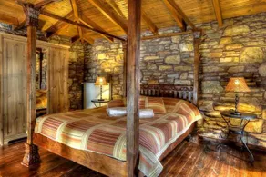 Petrina House - Image 3