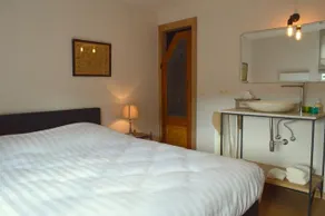 Le Vieux Marronnier - Image 4