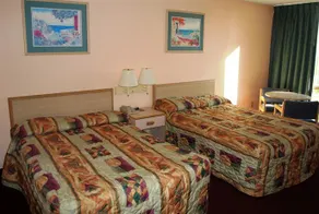 Royal Inn - Image 4
