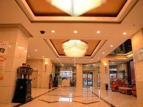 Shenglong Business Hotel Harbin - Image 4