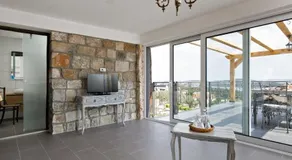 Capri House - Image 4