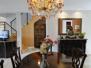 Luxury 4-Bedroom Lakefront Villa with Boat near Laguna Beach - Image 3