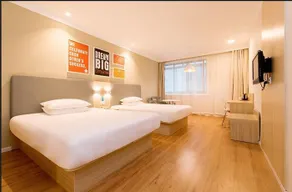 Hanting Xuzhou Suning Plaza Hotel - Image 3
