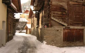 Akwa Levron - Image 2