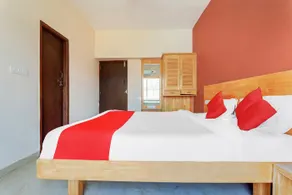 Karthik Residency by OYO Rooms - Image 4