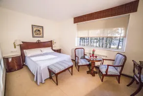 Hotel Iberia - Image 2